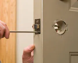 Roy UT Locksmith Store Roy, UT 801-769-0644 Roy UT Locksmith Store Roy, UT 801-769-0644 - 7-Lock-Changing